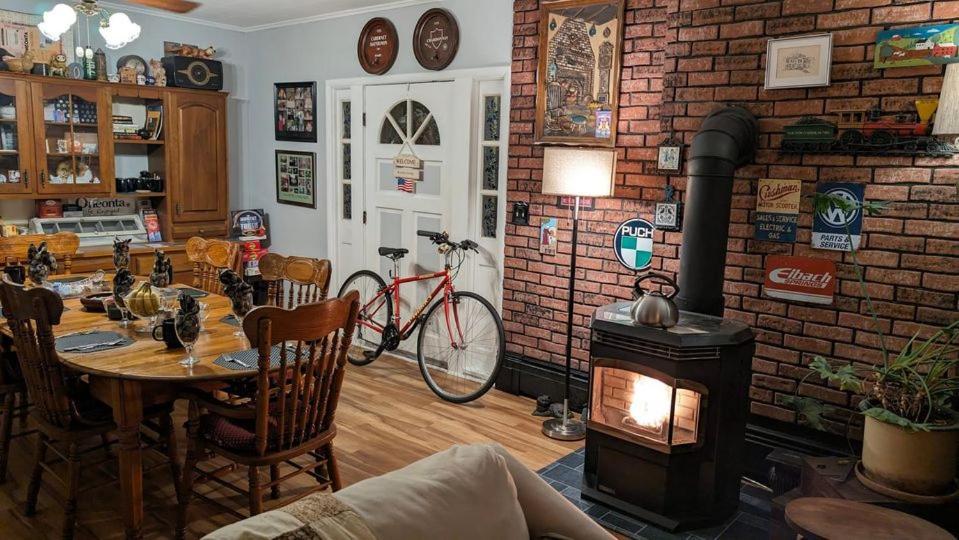 Kountry Living Bed And Breakfast 오네온타 외부 사진