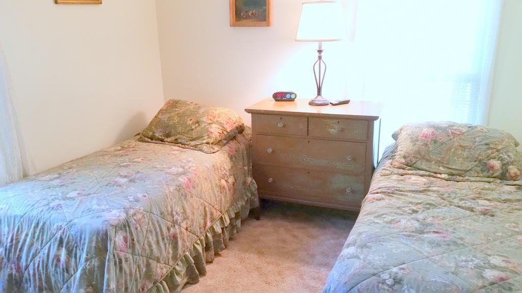 Kountry Living Bed And Breakfast 오네온타 객실 사진