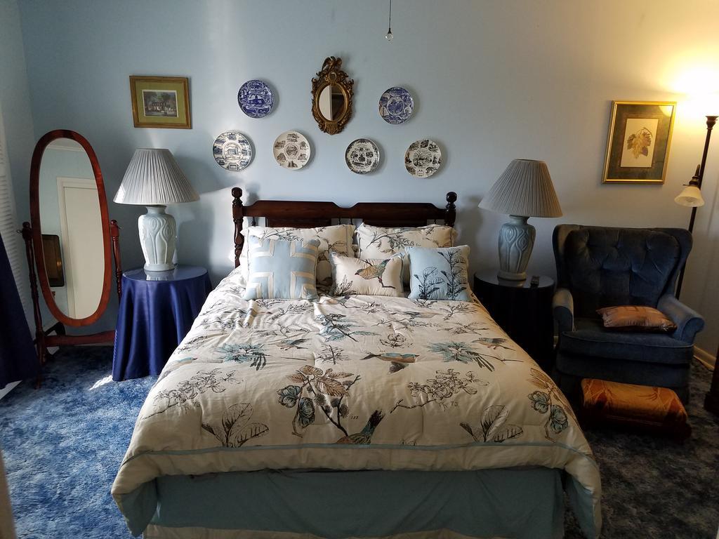 Kountry Living Bed And Breakfast 오네온타 외부 사진