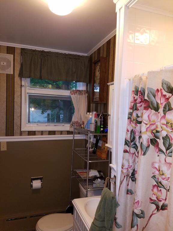 Kountry Living Bed And Breakfast 오네온타 외부 사진