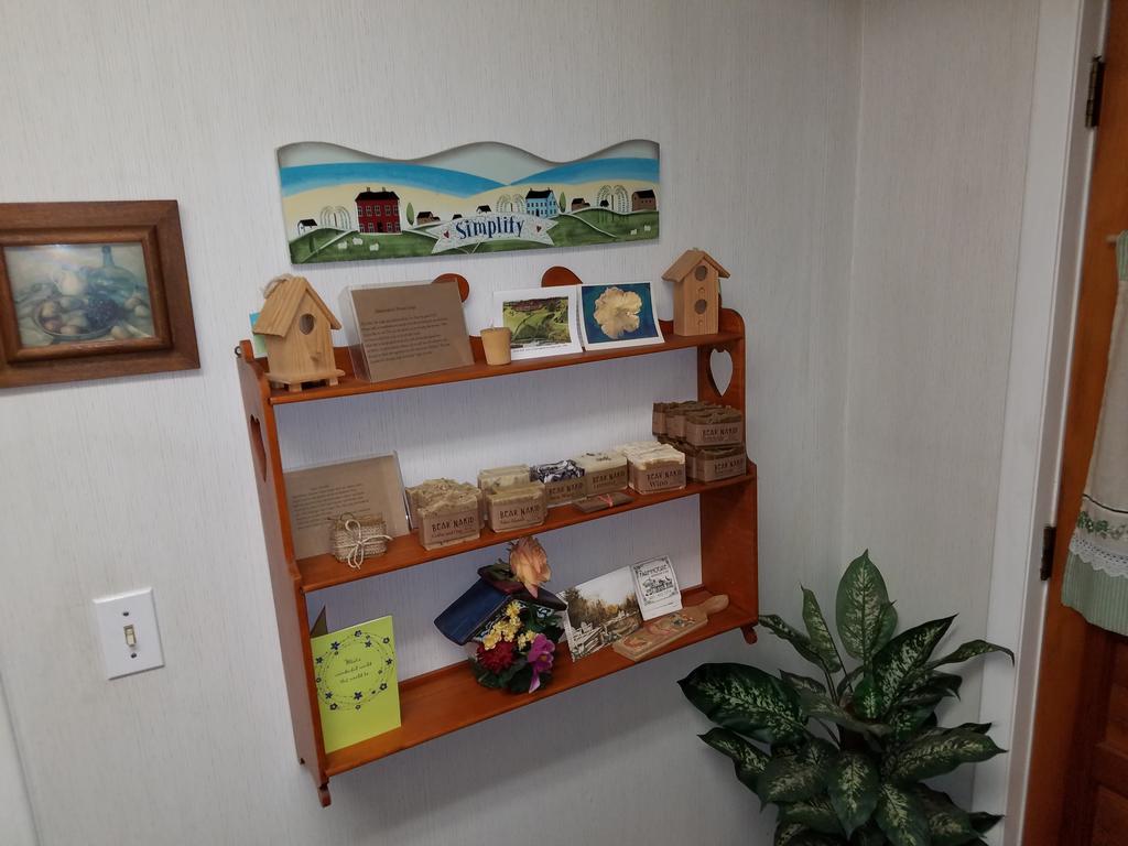 Kountry Living Bed And Breakfast 오네온타 외부 사진