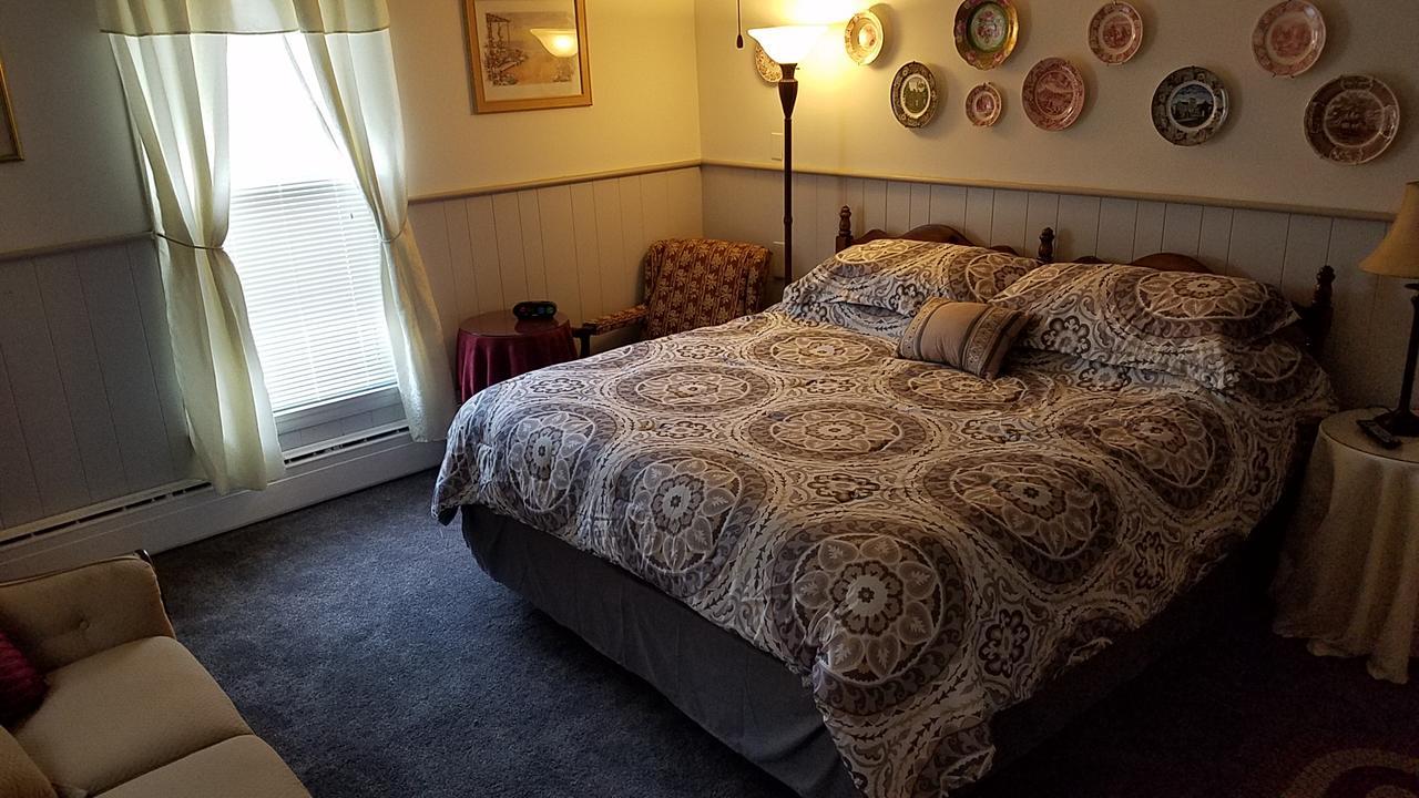 Kountry Living Bed And Breakfast 오네온타 외부 사진